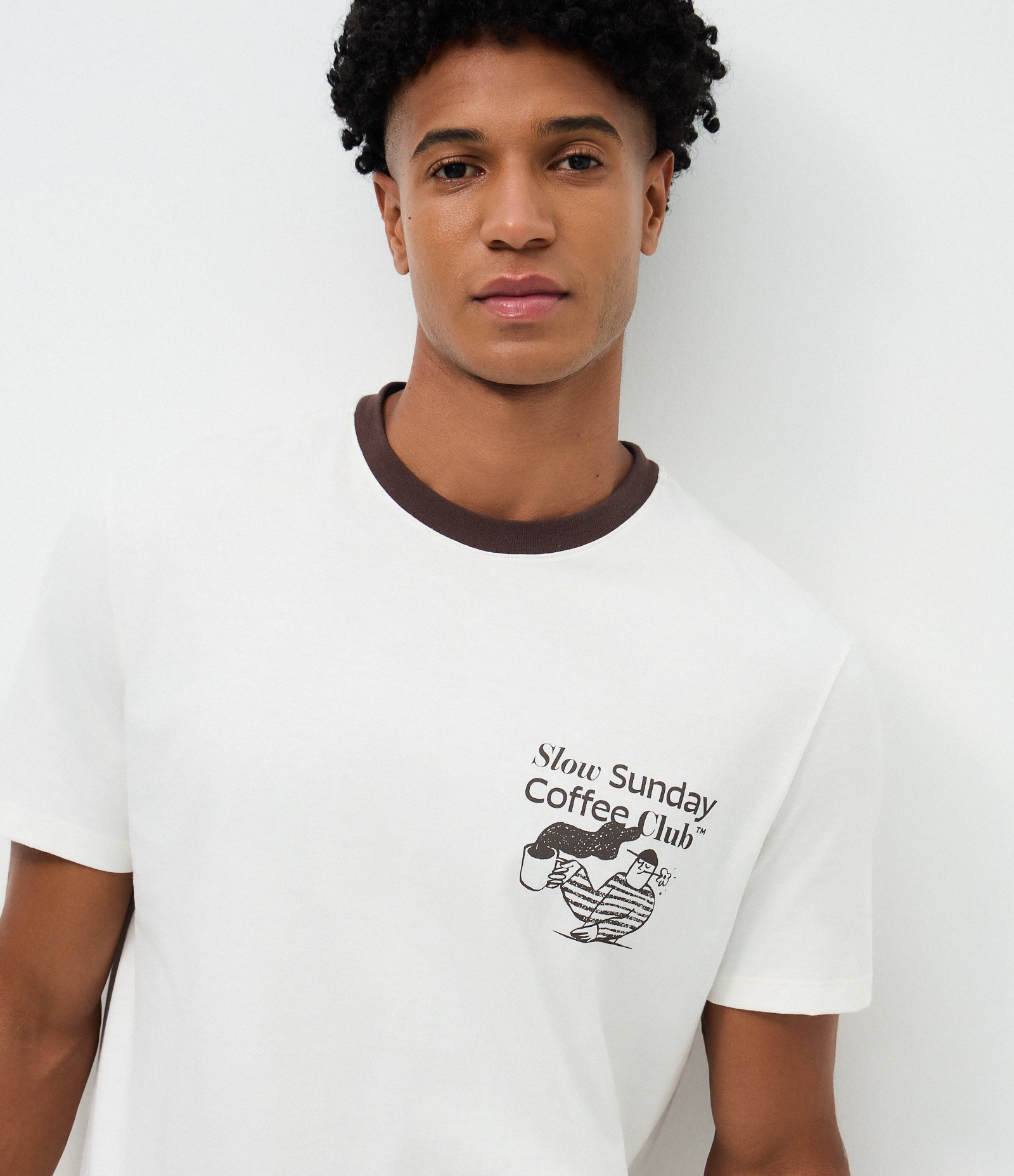 Pijama Curto com Estampa Coffee Club Off White 3