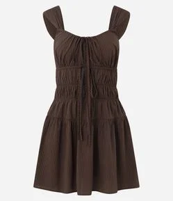 Vestido Curto em Viscose Texturizada com Laço Frontal
