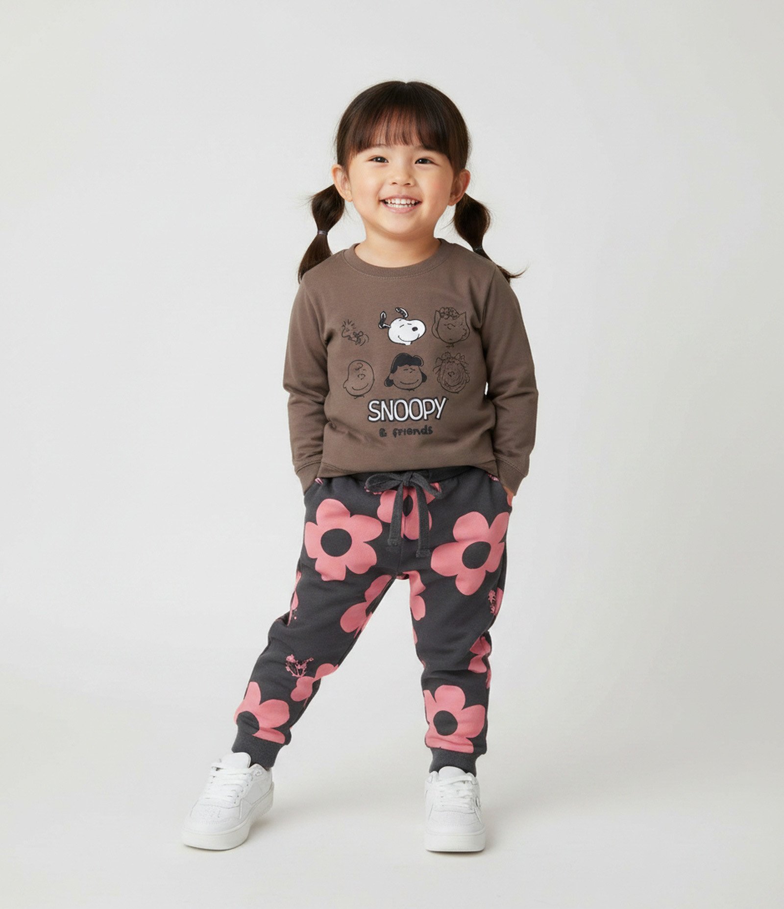Camiseta Infantil Manga Longa Estampa Snoopy Friends – Tam 2 a 6 Anos Marrom 1