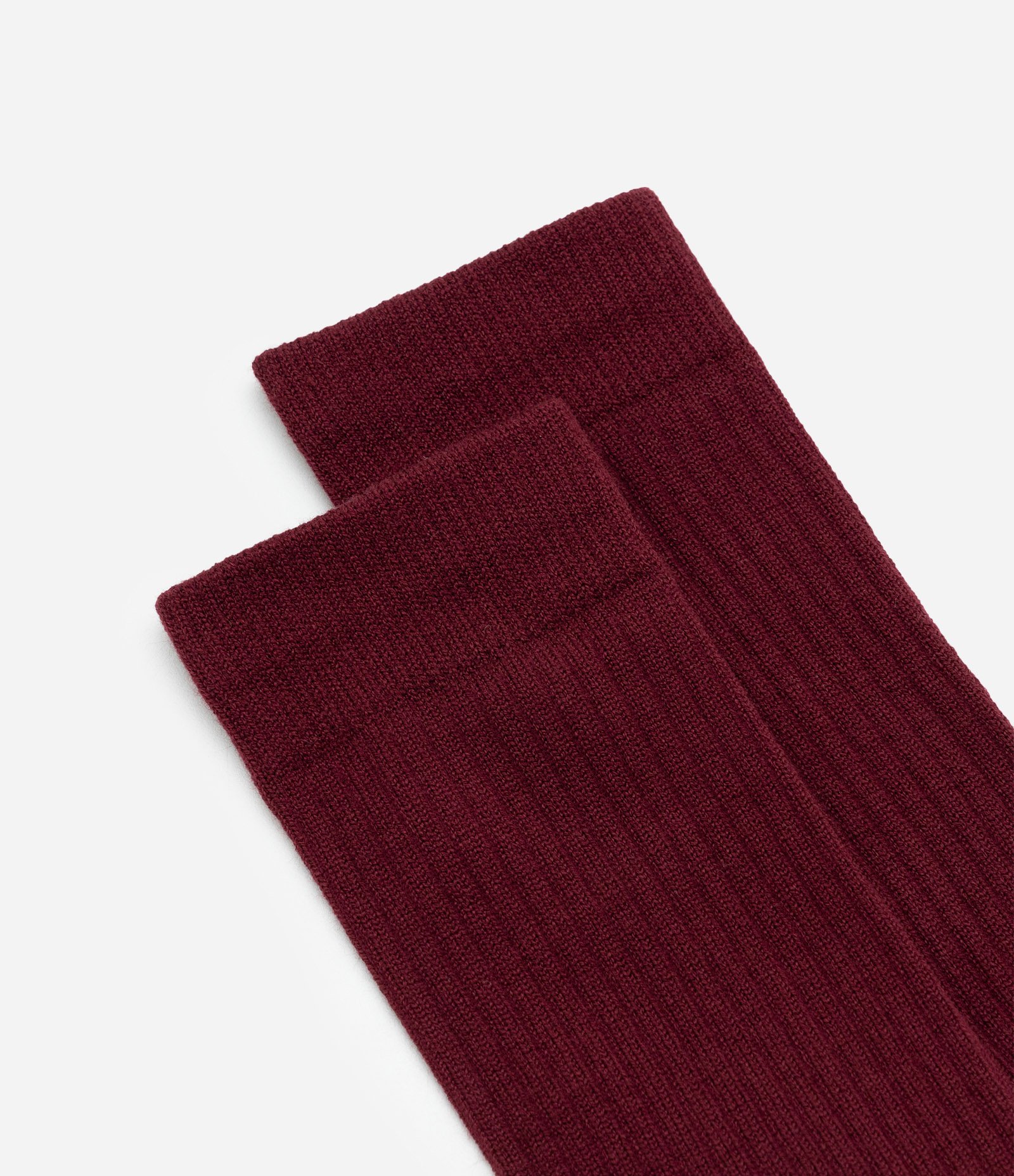 Meia Cano Alto em Viscose Canelada Vermelho 4