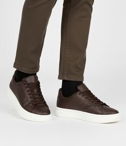 Tênis Casual em PU com Solado Bold