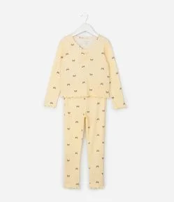 Pijama Infantil com Estampa de Borboletas – Tam 5 a 14 Anos