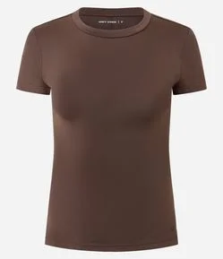 Camiseta Esportiva em Microfibra com Manga Curta