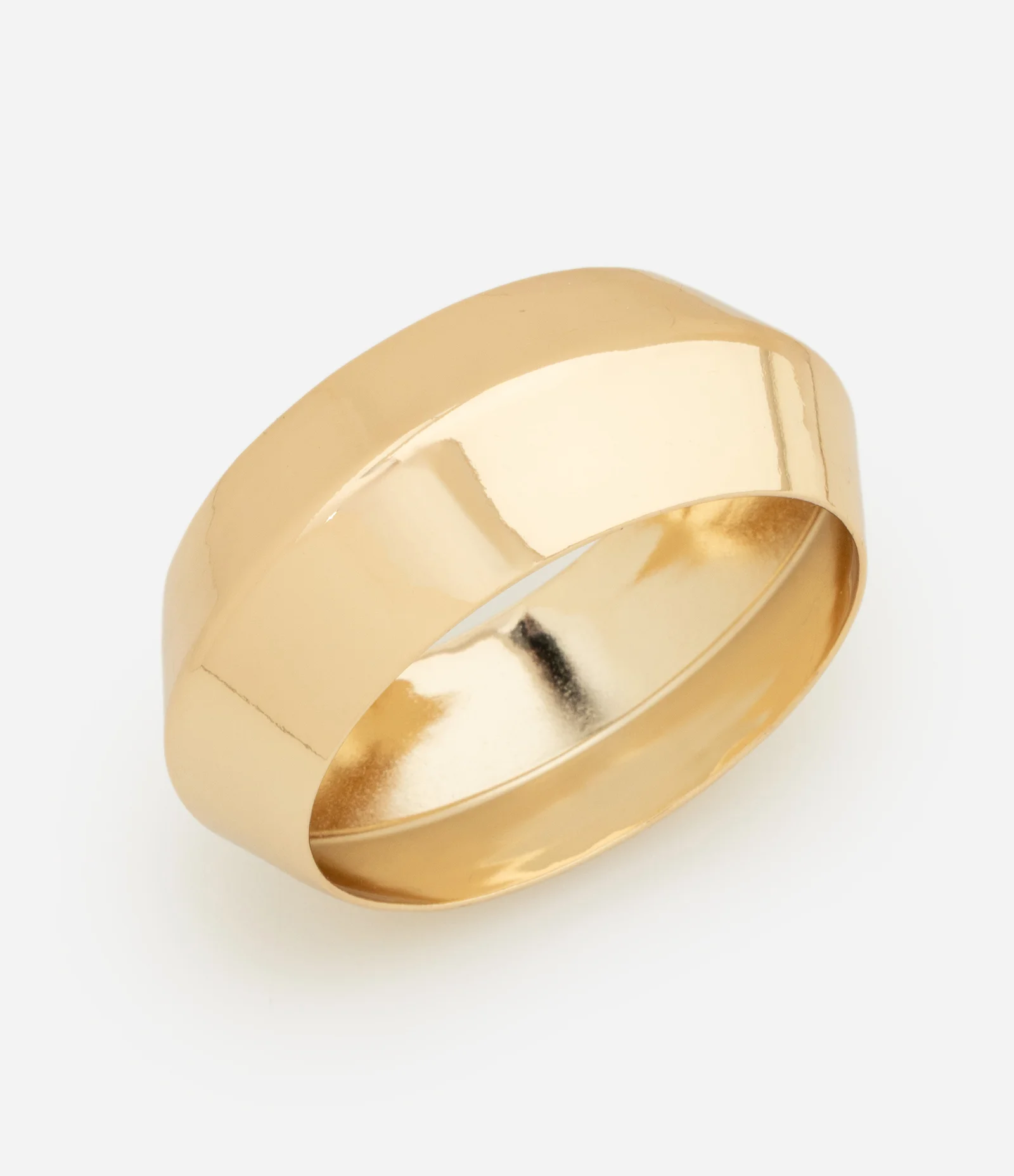 Bracelete em Metal Fechado com Modelo Rígido Dourado 1