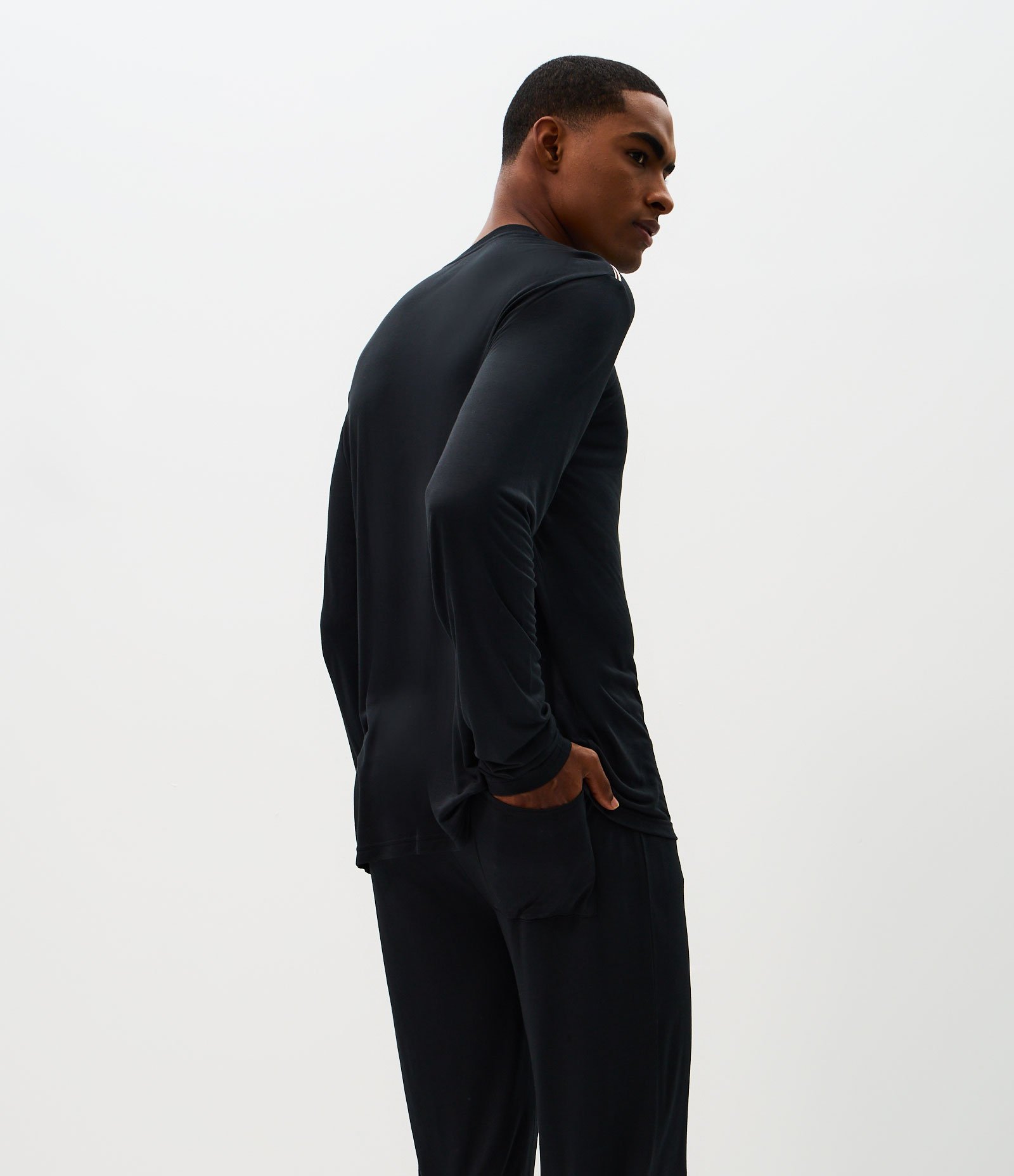 Pijama Longo Modal Preto 4