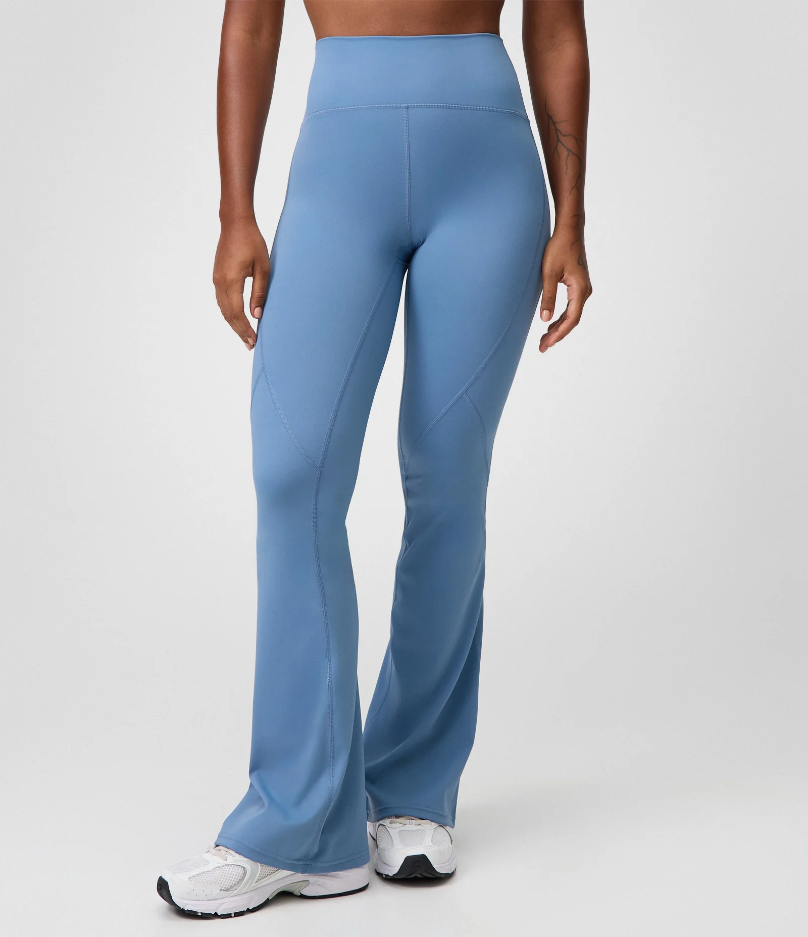 Calça Flare Esportiva com Cós Largo Azul 2
