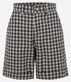 Short Alfaiatado em Sarja com Estampa Xadrez Vichy