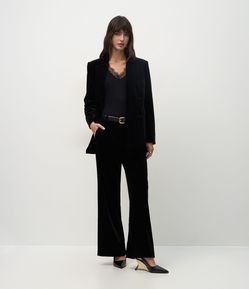 Calça Wide Leg em Veludo com Bolsos Traseiros