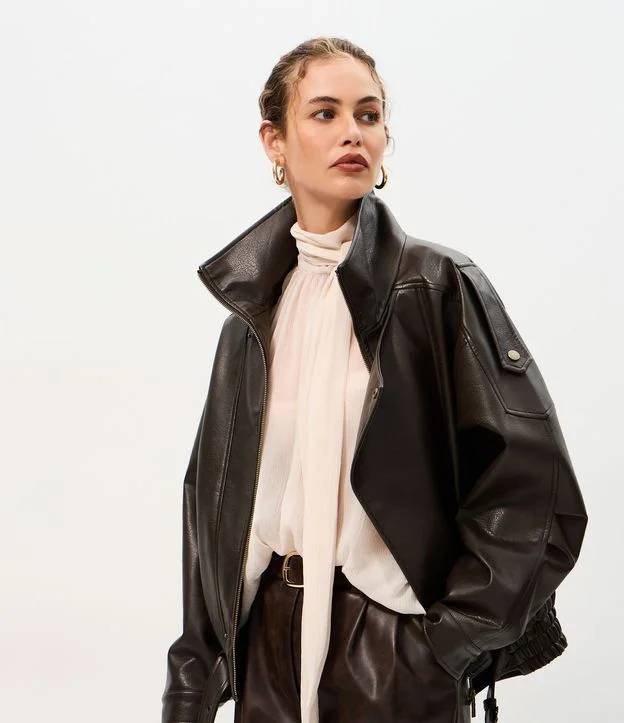 Jaqueta Oversized em PU com Elástico na Barra | Uau CAIXA