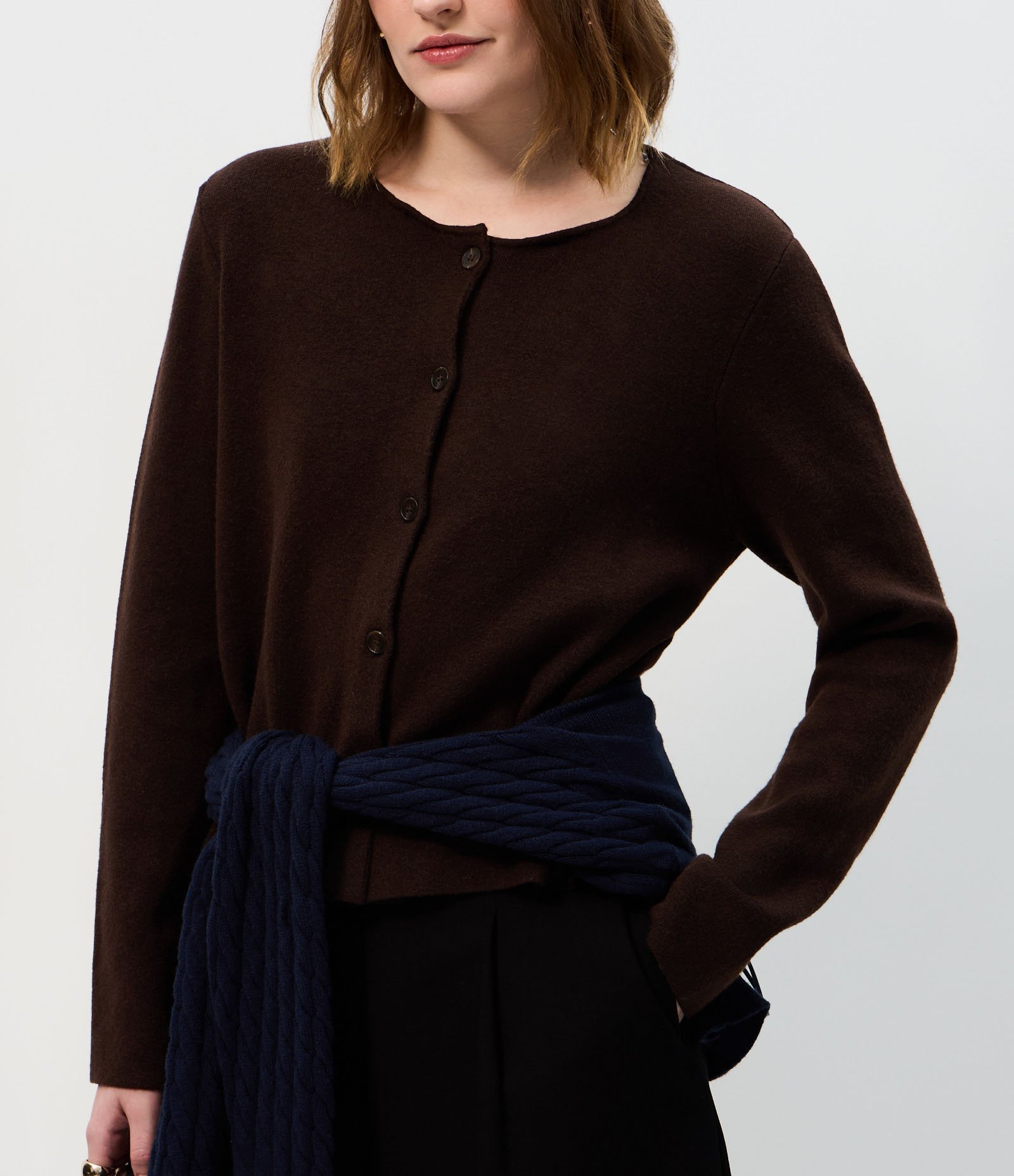 Cardigan Curto em Tricô com Pelo na Gola Marrom 5
