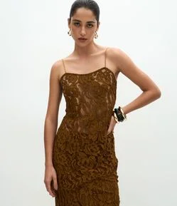 Blusa Alongada em Renda com Alças Finas