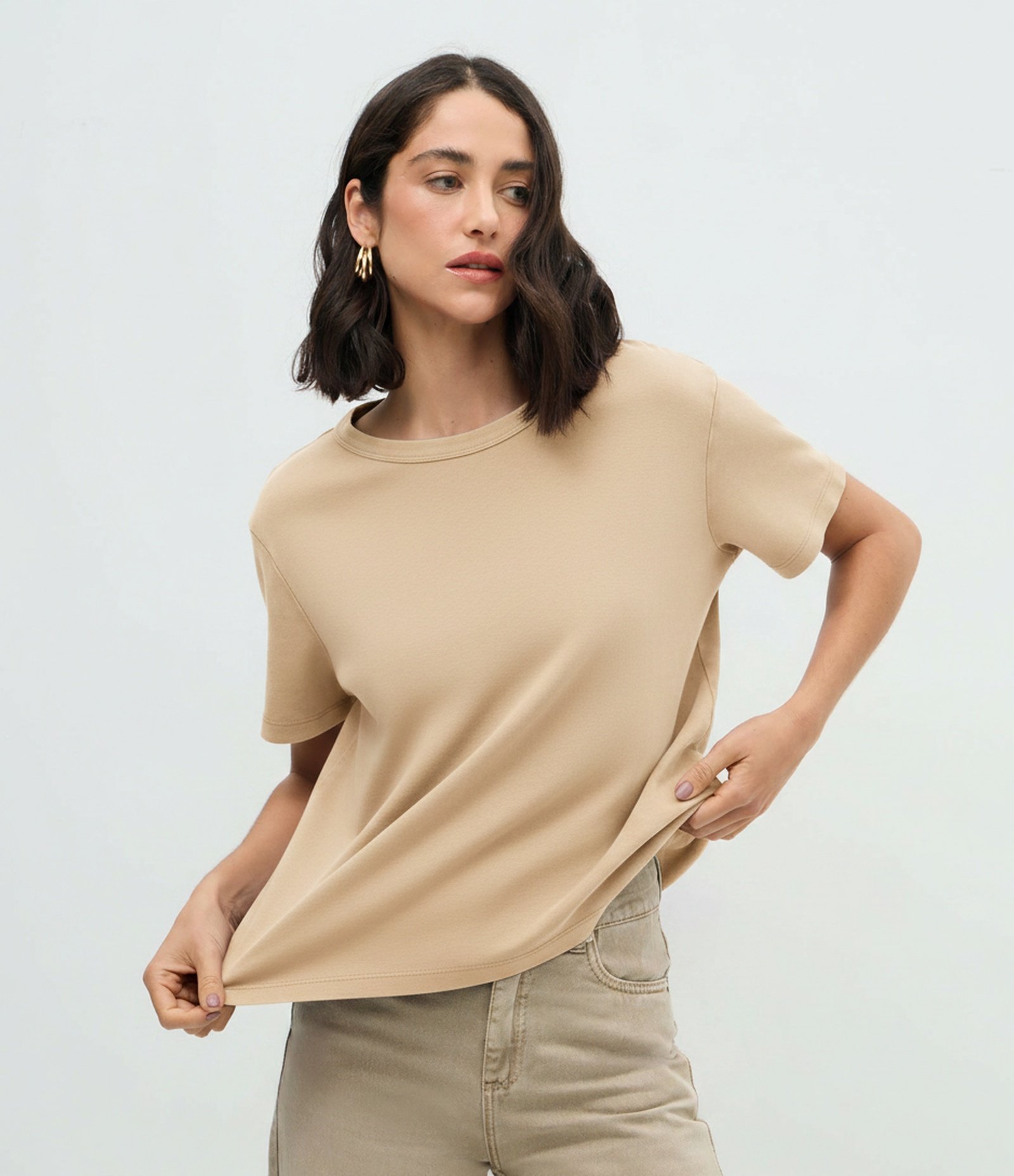 Blusa Básica com Manga Curta e Gola Redonda Amarelo 1