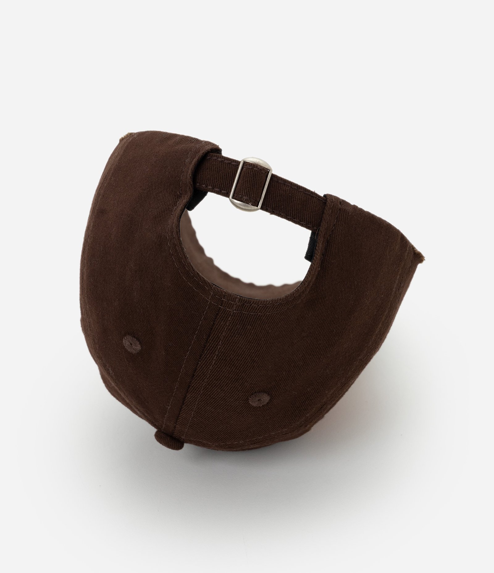 Boné em Sarja com Aba Desgastada e Bordado EVOM Veigh Marrom 3