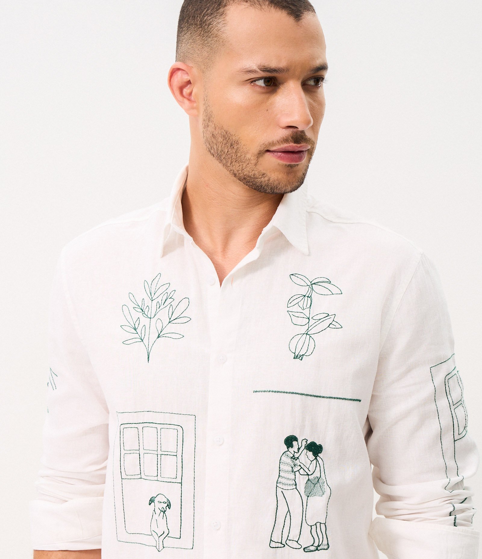 Camisa Linho Bordada Patchwork Mesa de Bar Branco 4