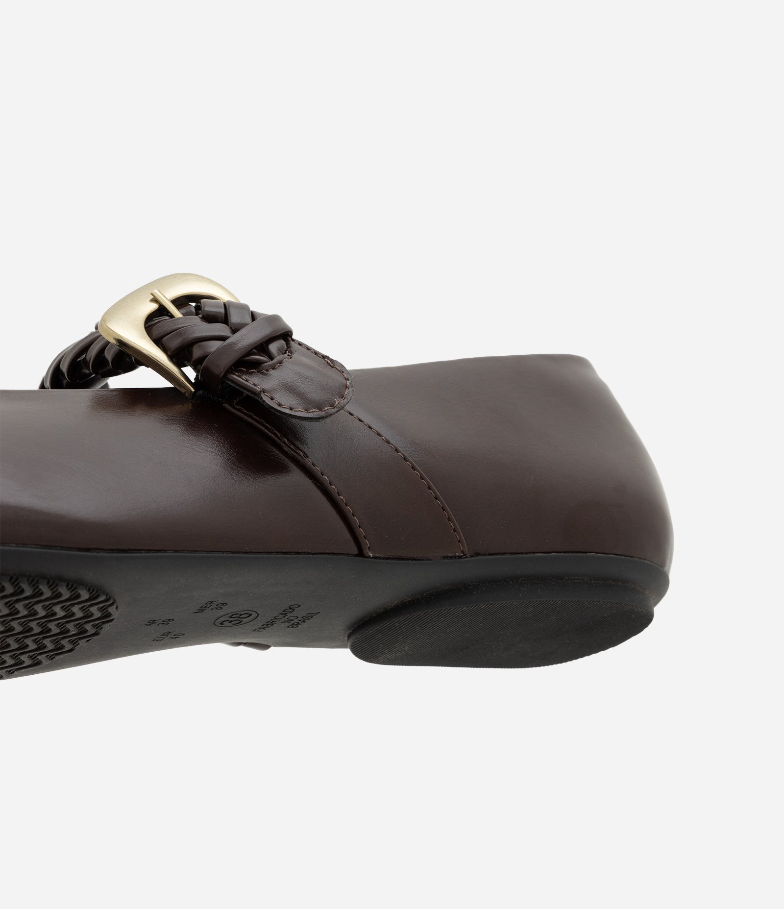 Sapatilha em PU com Tira de Trança Ajustável Marrom 4