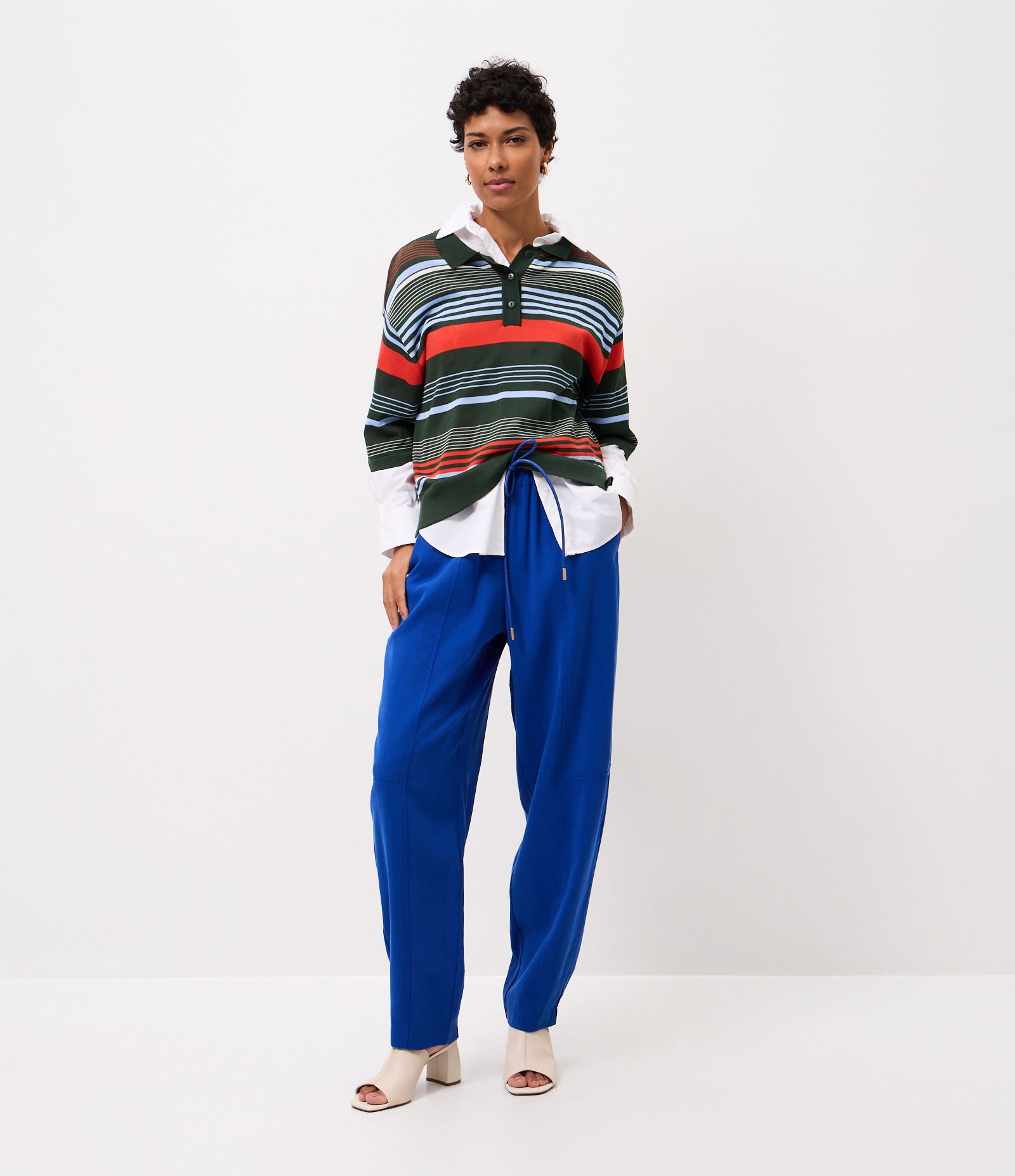 Calça Cenoura com Cós Elástico e Cinto para Amarração Azul 1