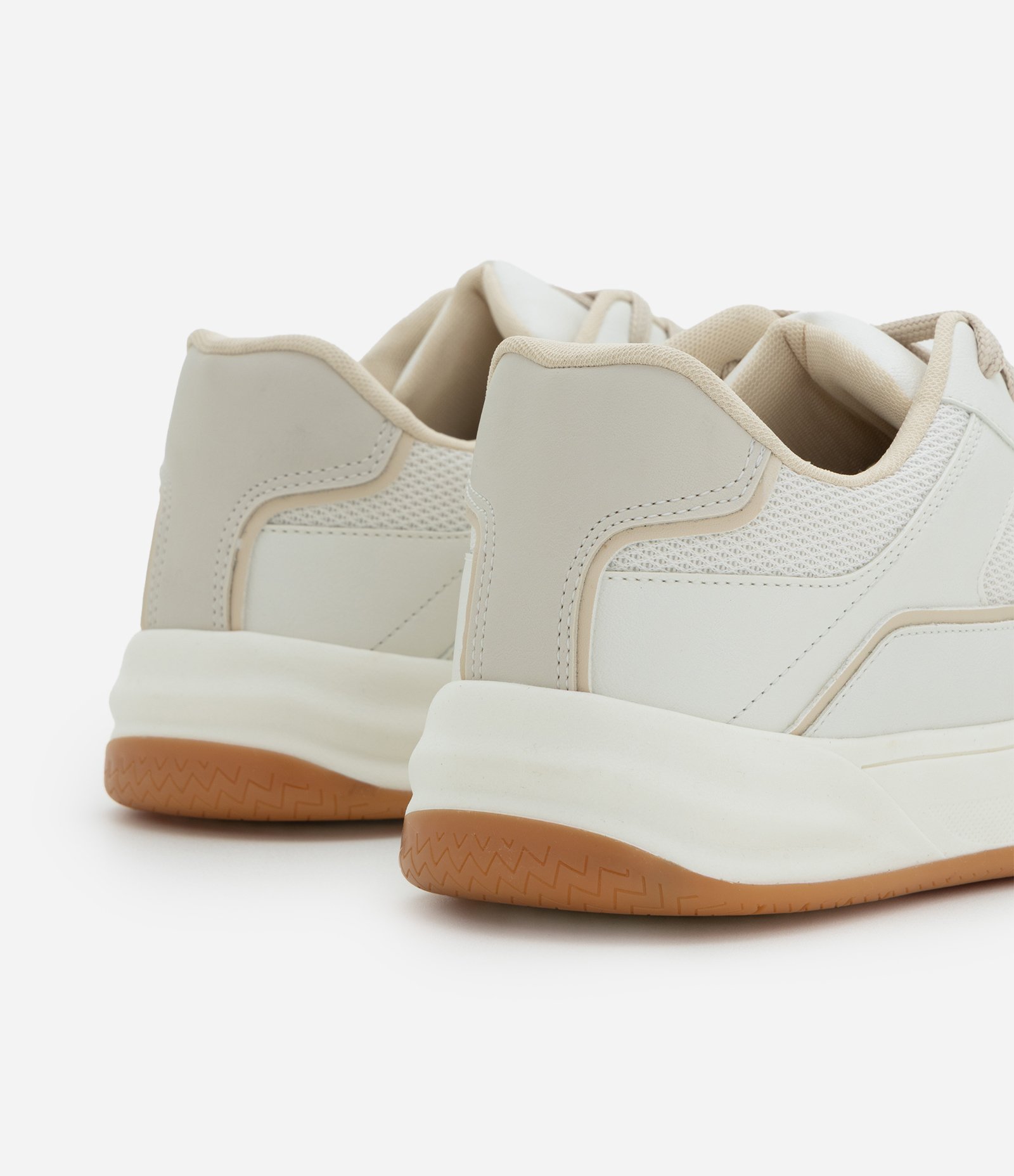 Tênis Sintético Street com Cadarço e Recortes Branco 3