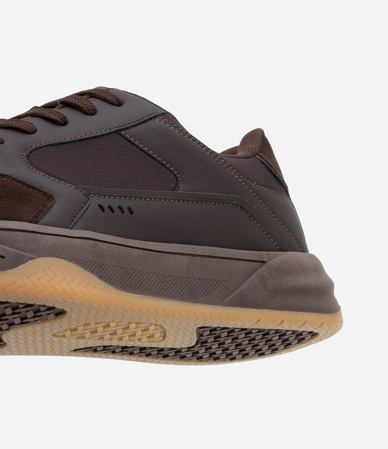 Tênis Sintético Street com Cadarço e Recortes Preto 3