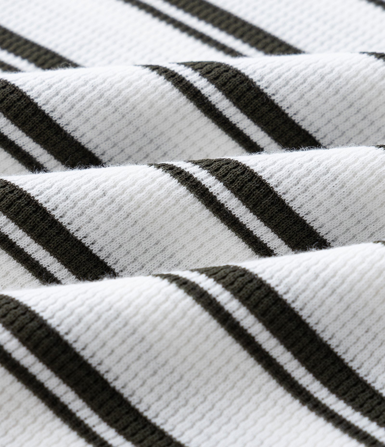 Camiseta Infantil Listrada com Malha Texturizada – Tam 1 a 6 Anos Branco/Preto 3