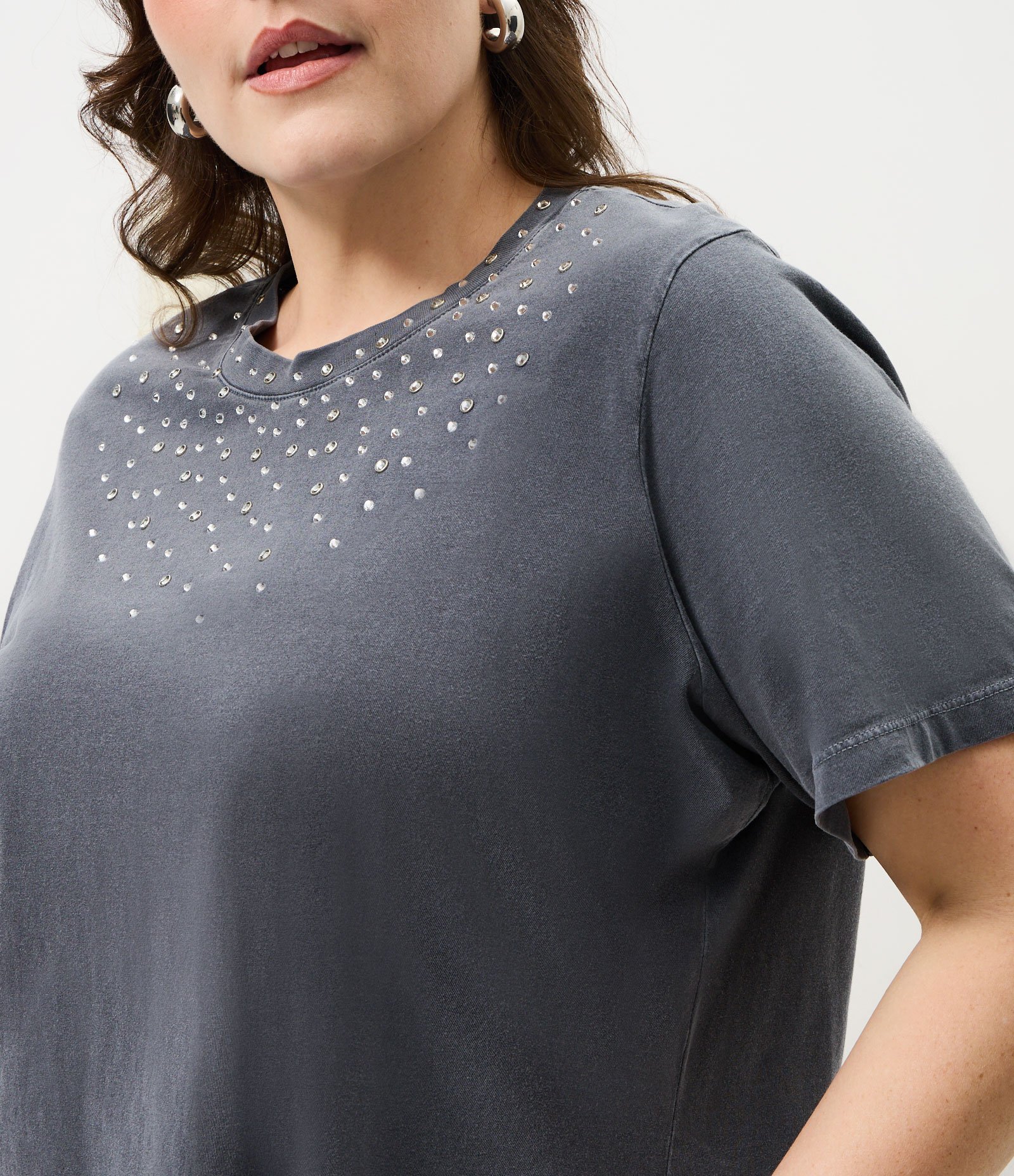 Blusa com Brilho na Gola Curve & Plus Size Cinza 3