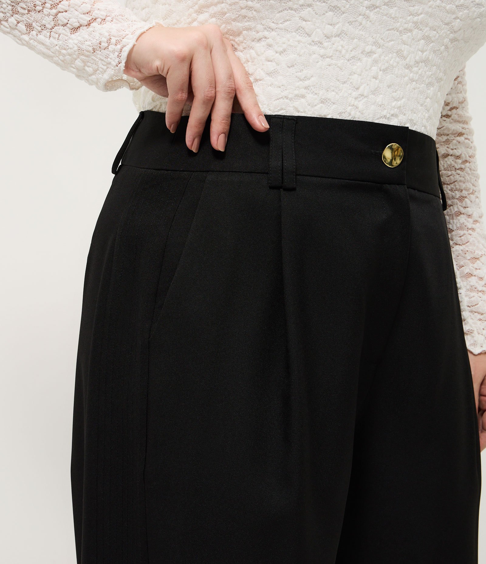 Calça Alfaiatada Reta Curve & Plus Size Preto 3
