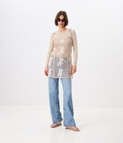 Vestido Curto em Algodão Transparente com Renda Floral