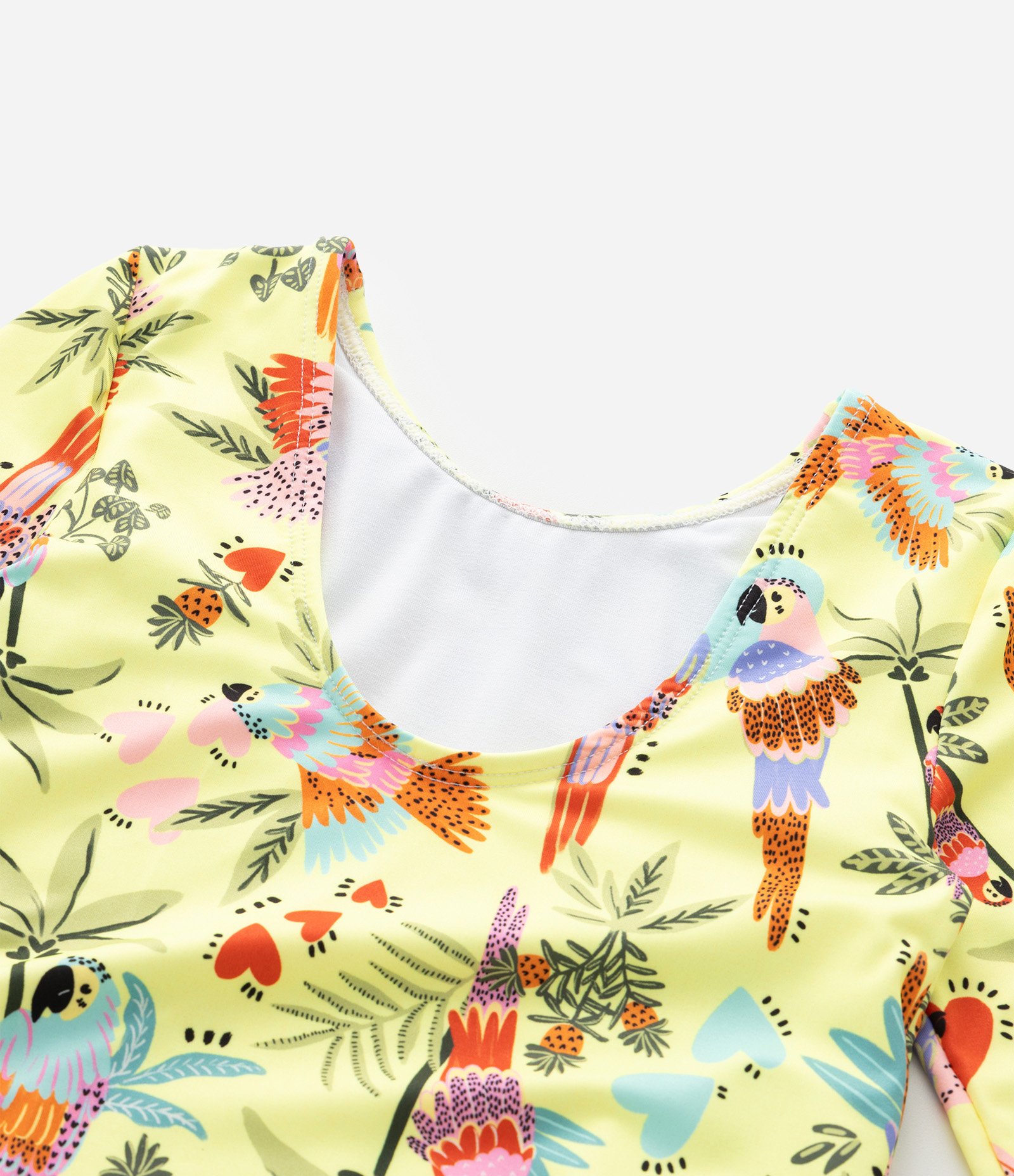 Maiô Infantil Manga Longa com Estampa Tropical Araras – Tam 5 a 14 Anos Amarelo 4