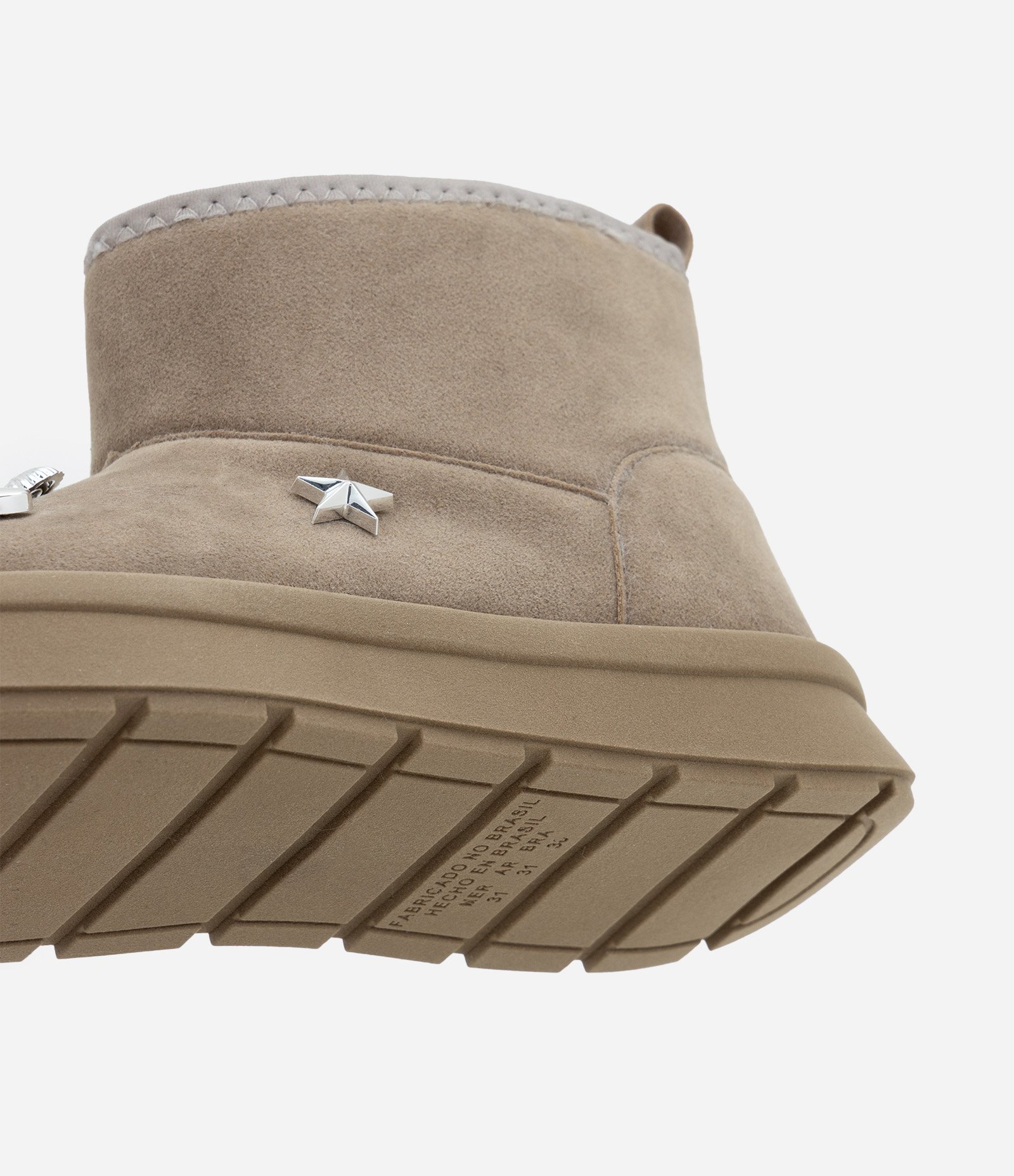 Bota Infantil Comfy com Pins Decorativos e Pelinhos – Tam 28 a 34 Marrom Taupe 3