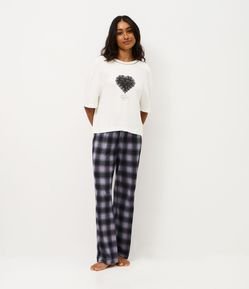 Pijama Longo em Moletinho com Estampa Coração
