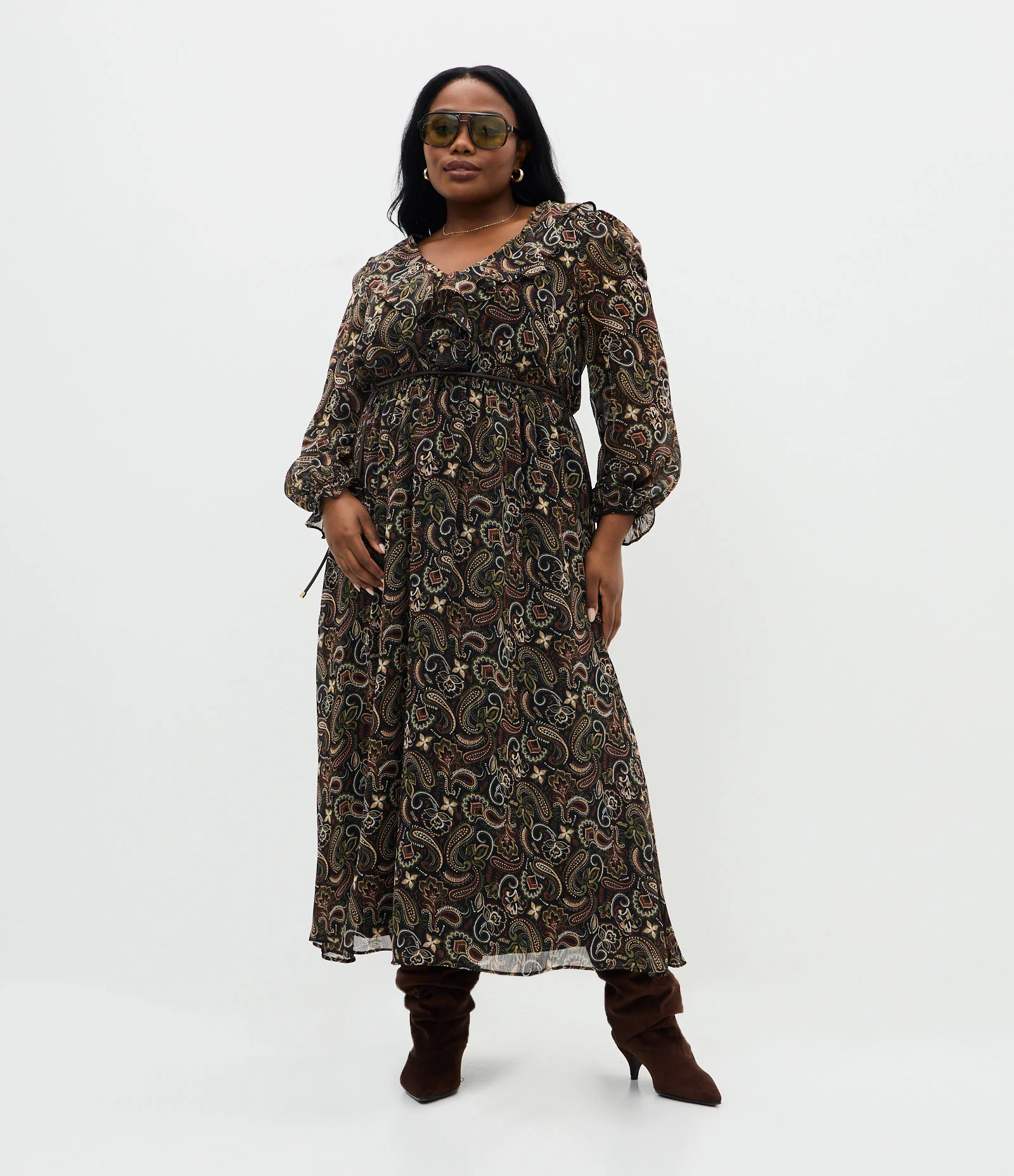Vestido Midi em Chiffon com Estampa Paisley Curve & Plus Size