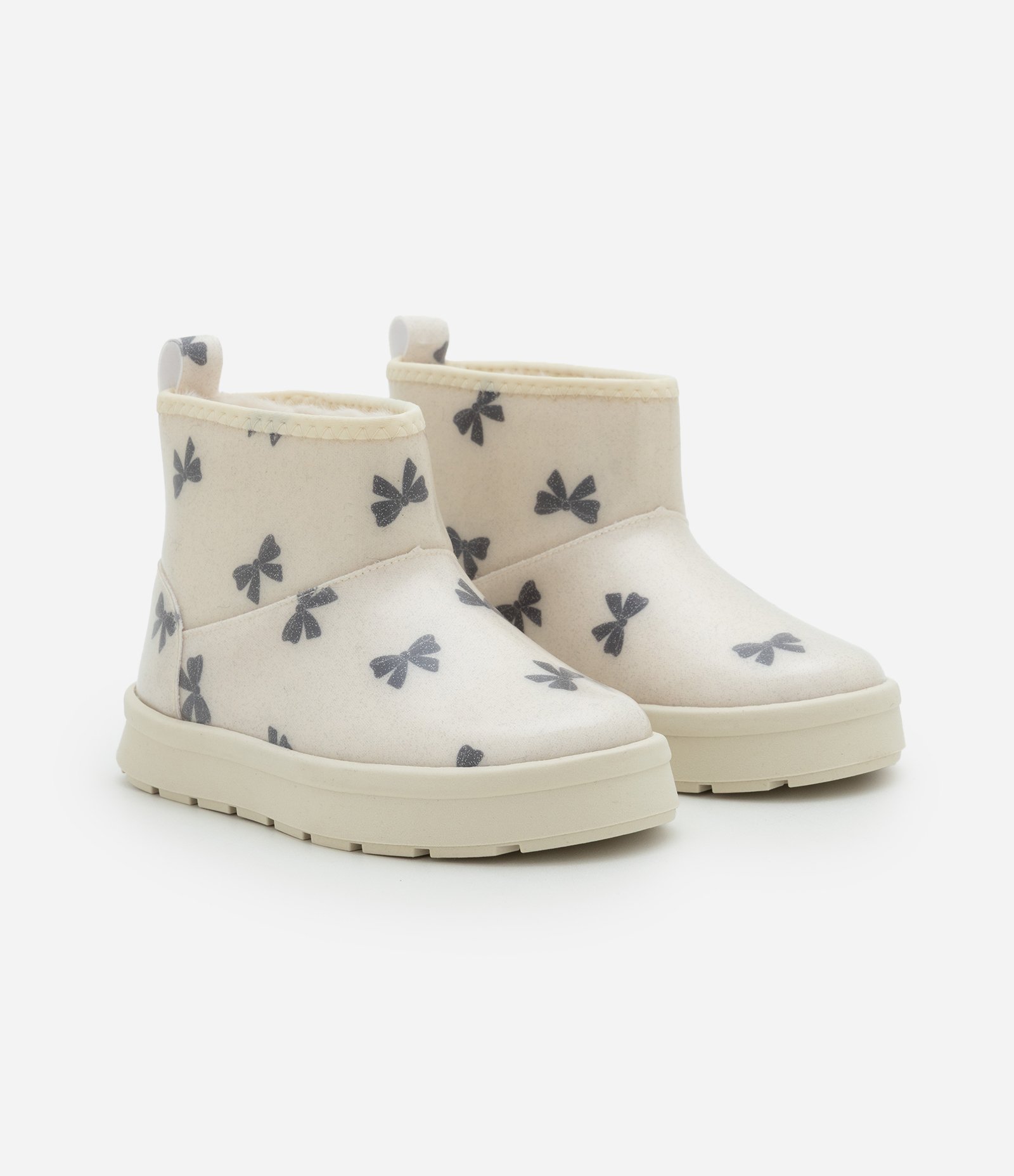 Bota Infantil com Estampa Laços e Forro Peluciado – Tam 20 a 33 Off White 1