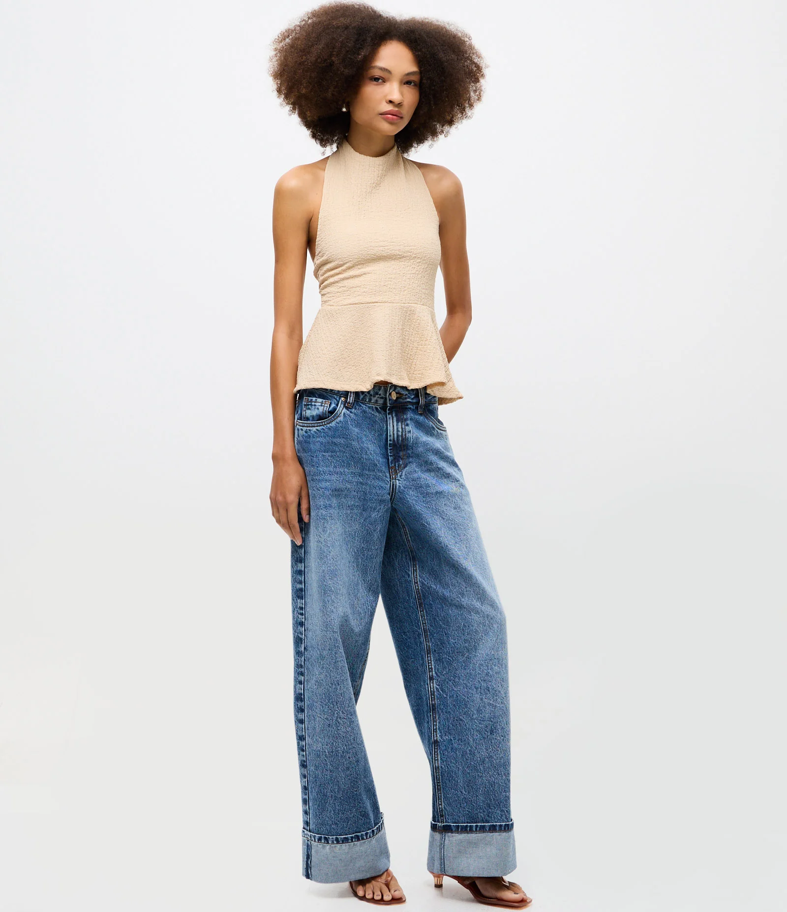 Blusa Peplum Frente Única em Viscose Texturizada Off White 2