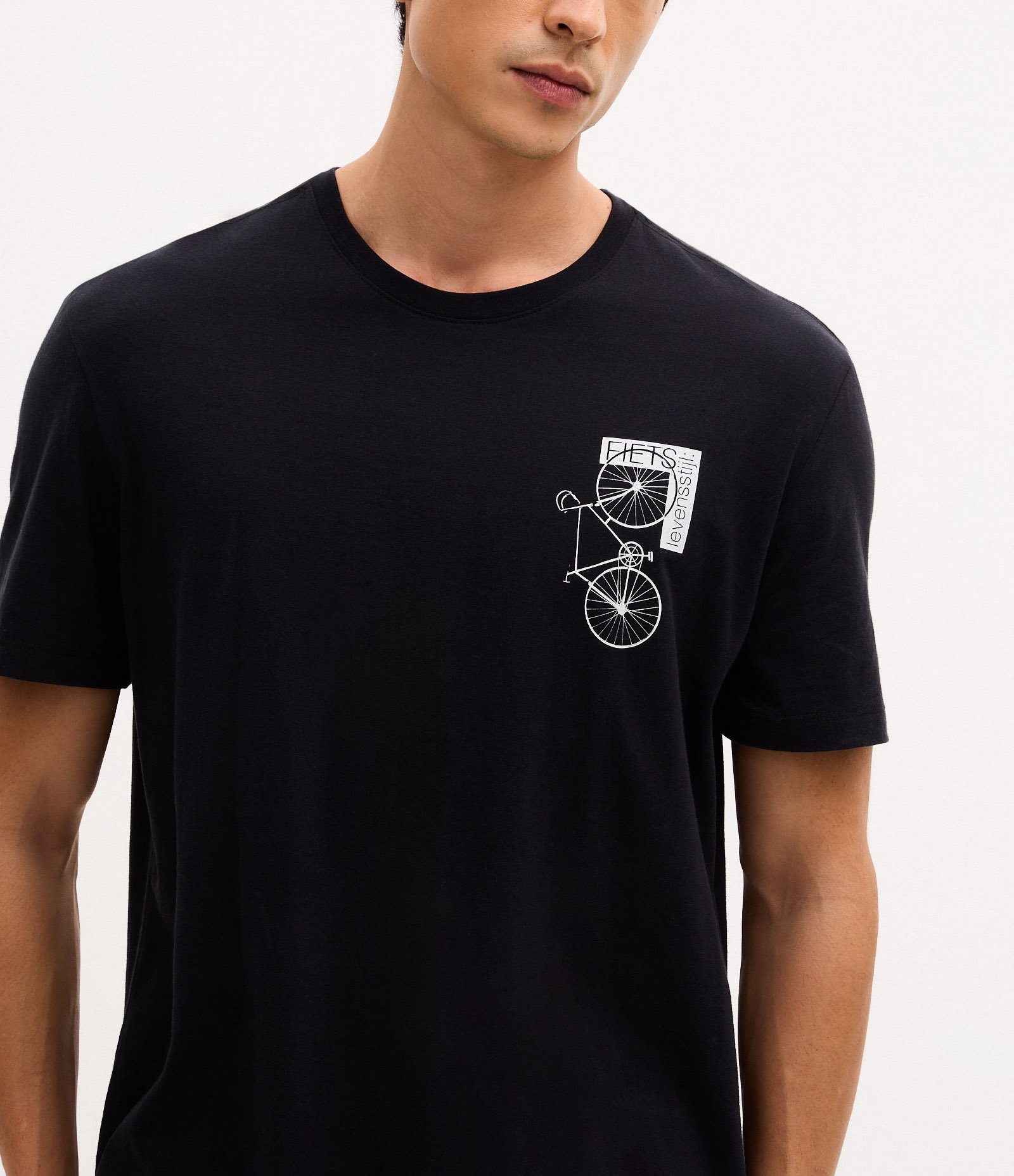 Camiseta Manga Curta em Algodão com Estampa Bicicleta Preto 3