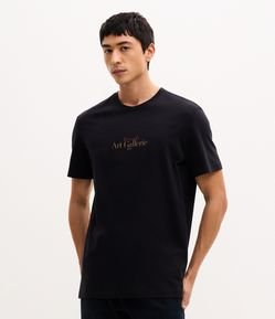 Camiseta Manga Curta em Algodão com Lettering Art Gallerie