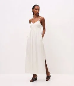 Vestido Midi Evasê em Viscose com Decote Coração