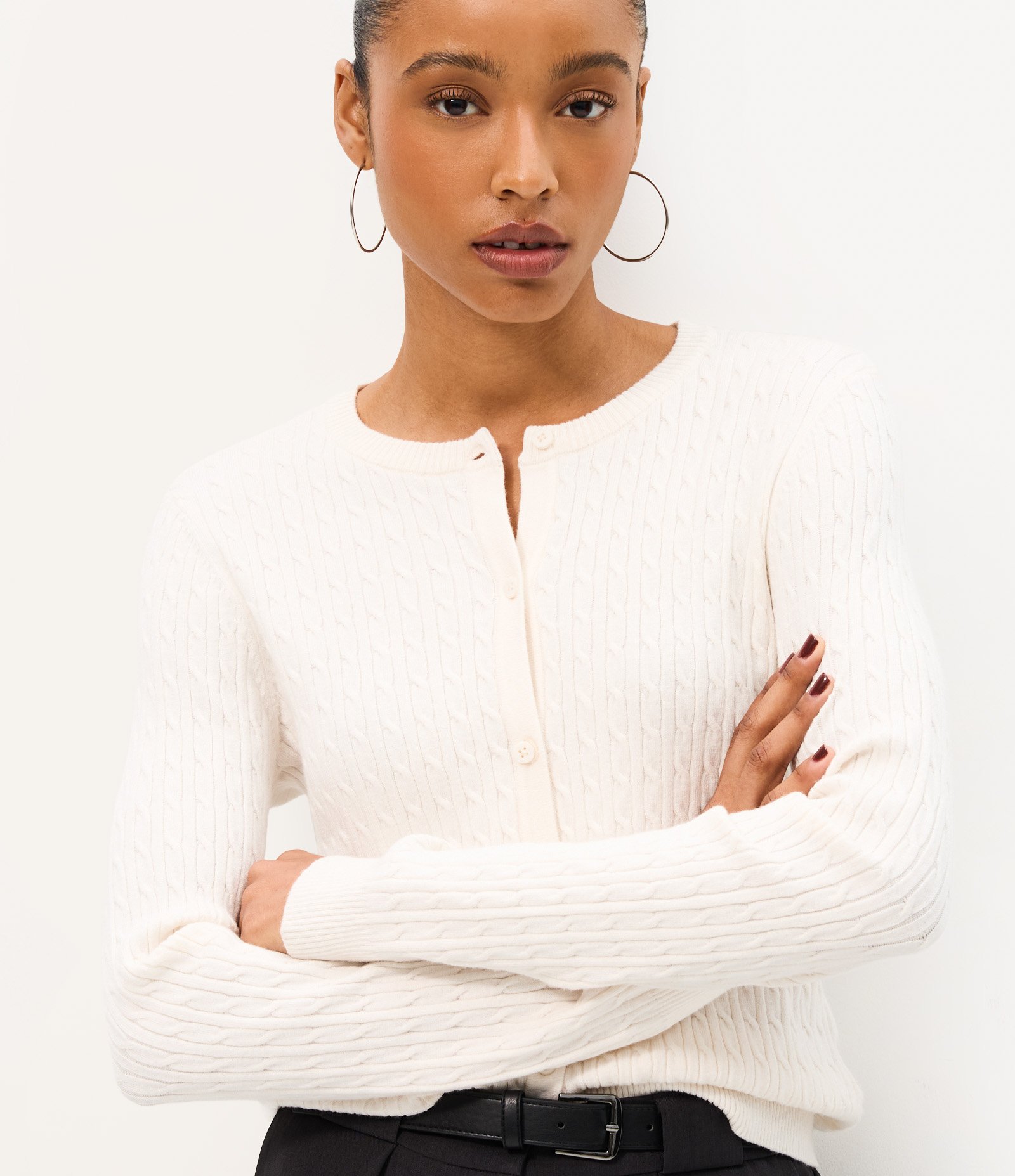 Cardigan em Tricô Texturizado com Barra Canelada Bege 1
