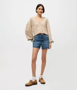 Short Midi em Jeans com Cintura Média