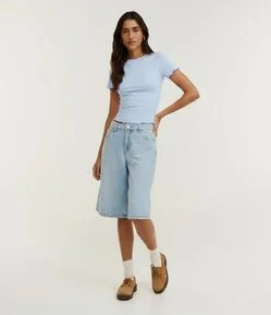Blusa Manga Curta com Gola Redonda