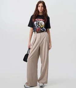 Calça Pantalona com Cinto e Alfaiatada