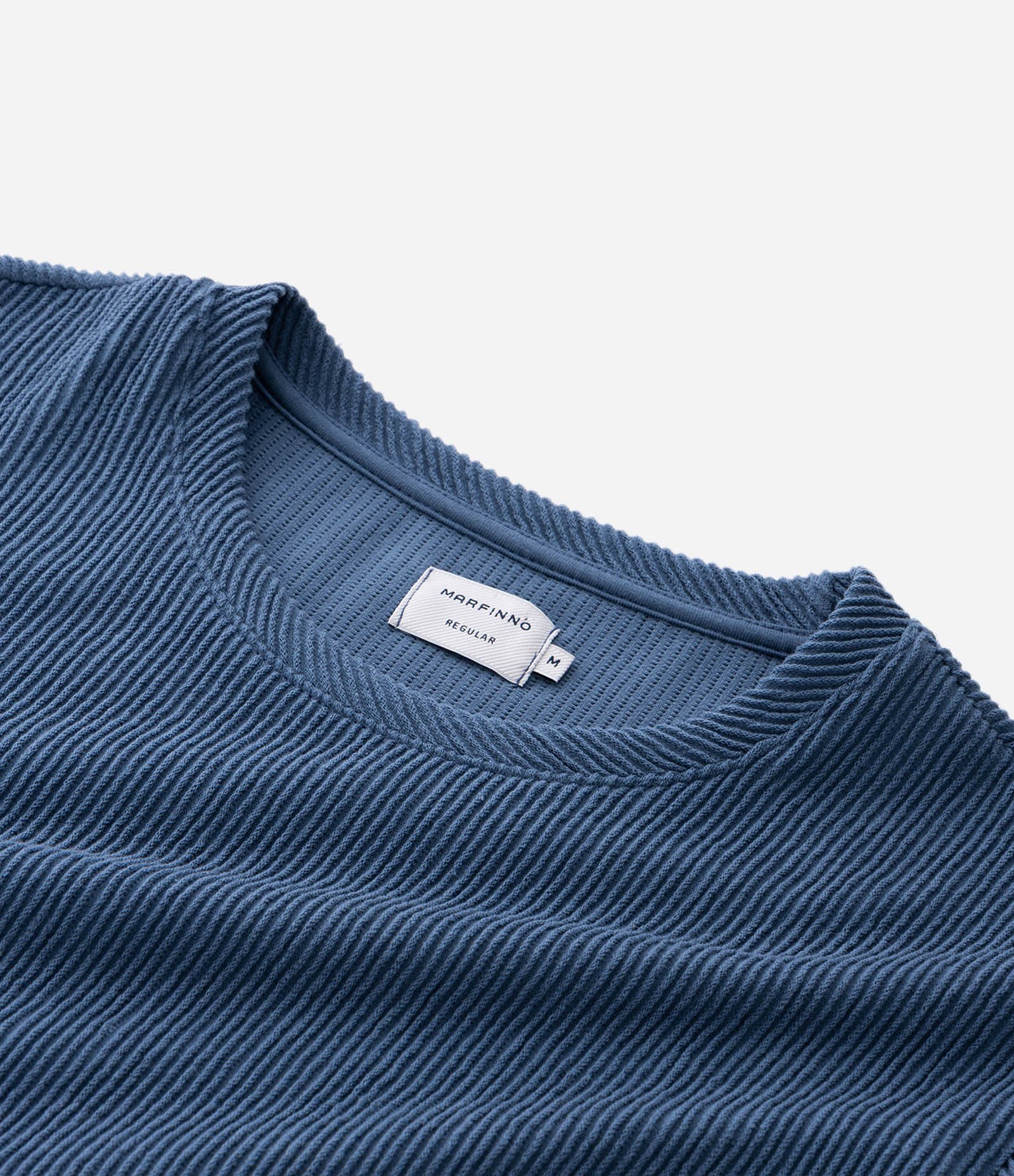 Camiseta Regular em Algodão Texturizado Azul 8