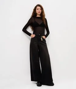 Calça Super Wide Jeans com Cintura Média e Pingente