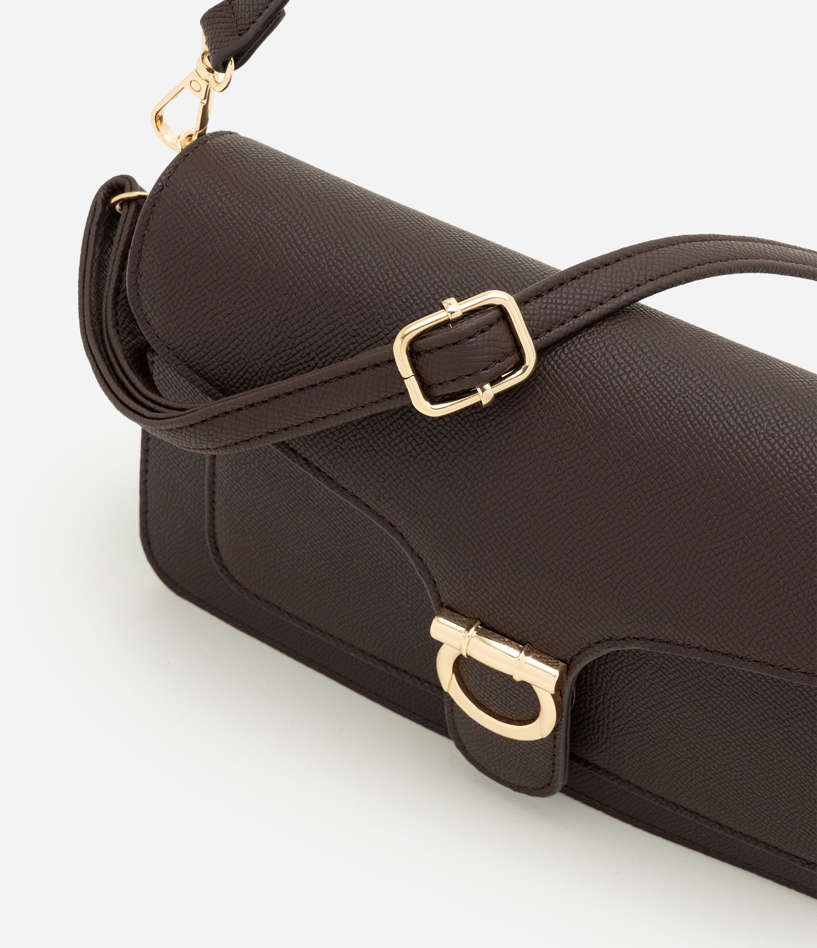 Bolsa Shoulder Média em PU com Aba Frontal Marrom 5