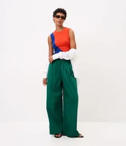 Calça Wide Leg em Tricoline com Amarração no Cós