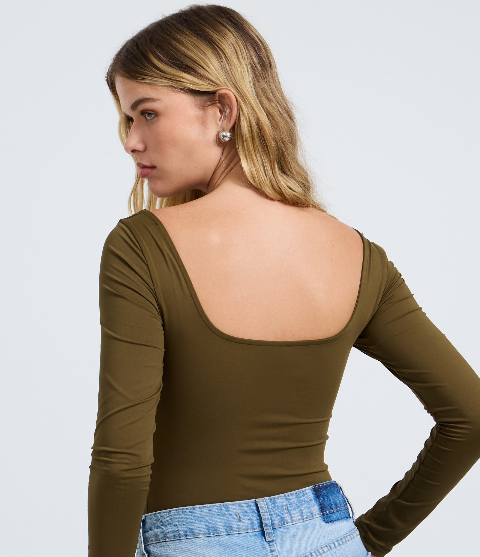 Body Manga Longa em Microfibra com Decote Quadrado Verde 4