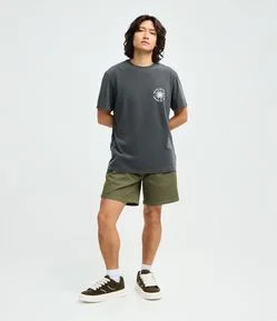 Bermuda em Sarja Texturizada com Cós Elástico