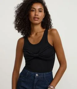 Blusa em Viscose com Laço Drapeado no Busto