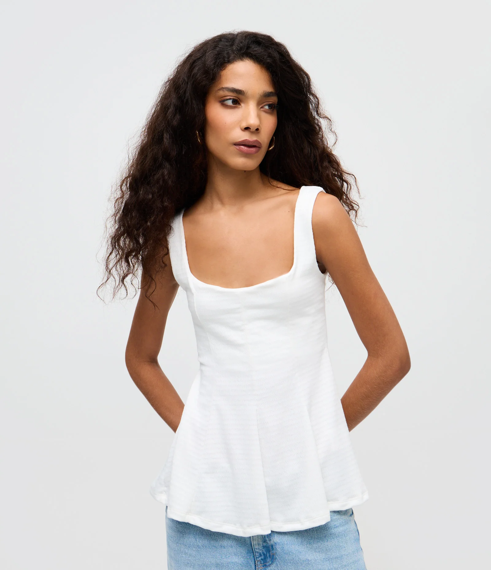 Blusa Peplum Texturizada com Alça Larga Branco 1