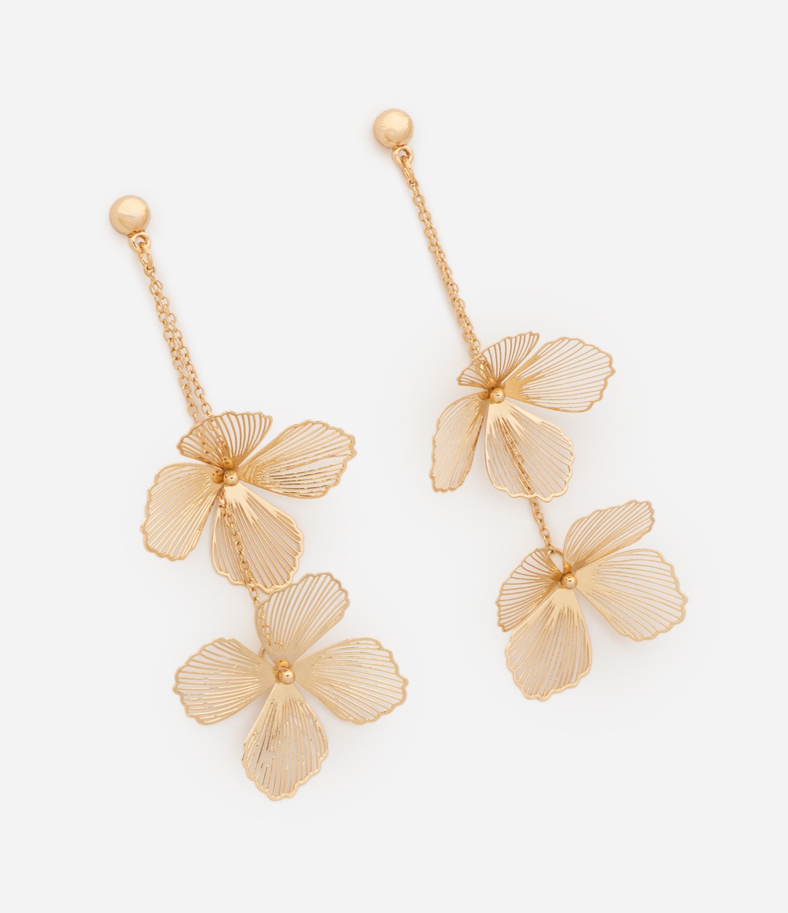 Brinco Médio com Pingente de Flor Aramada Dourado 1