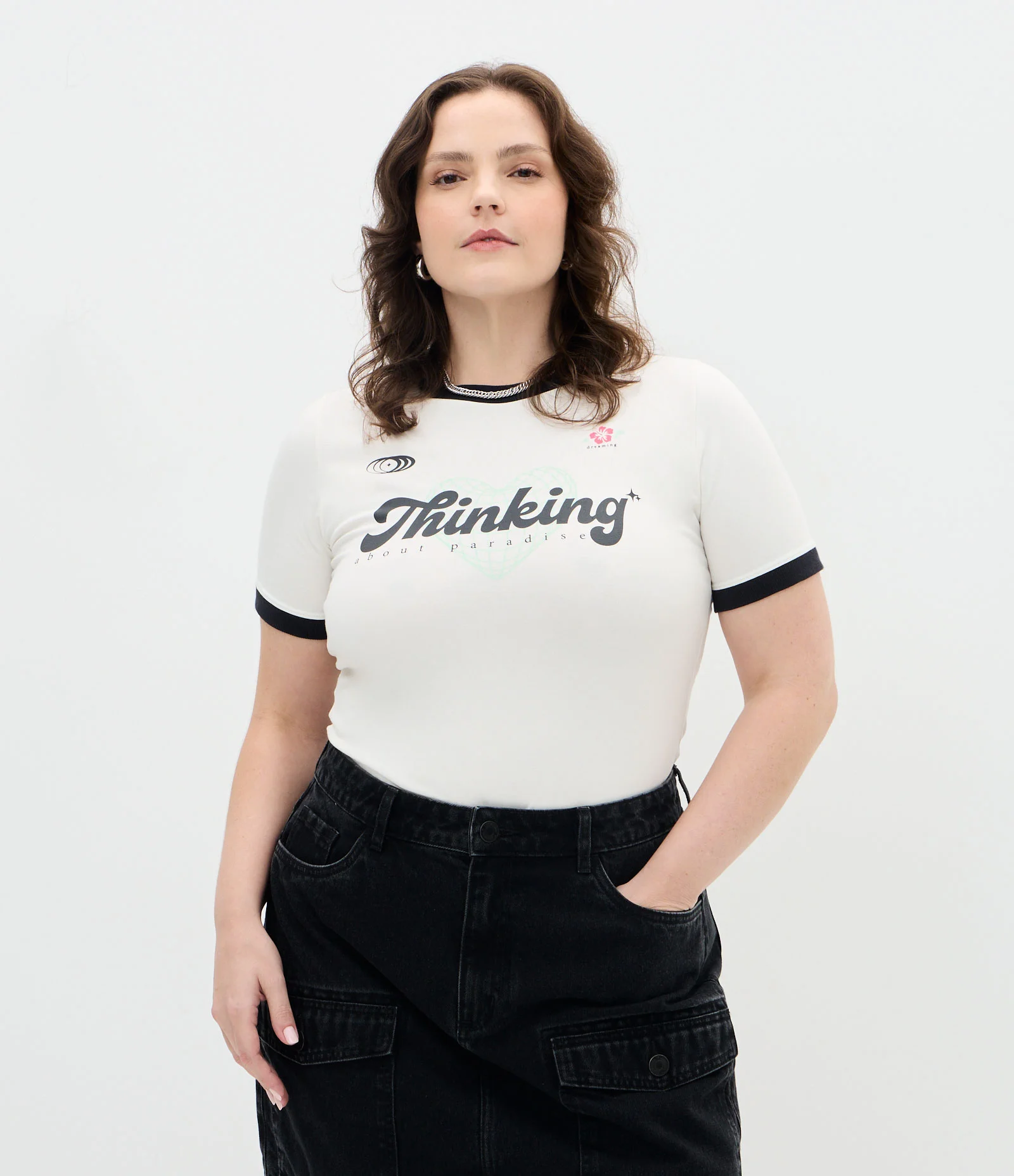Camiseta Baby Look com Estampa Lettering Curve & Plus Size Branco 2