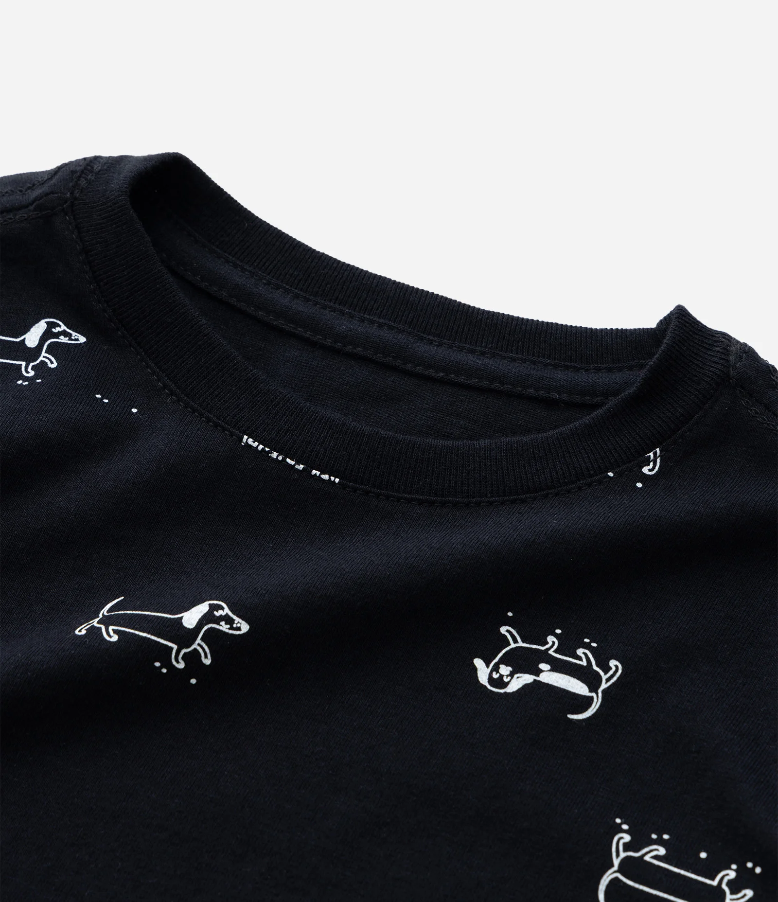 Camiseta Infantil com Estampa Cachorro Linguicinha - Tam 1 a 4 Anos Preto 4